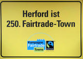 Bild vergr&ouml;&szlig;ern: 250 ter Fairtrade town_heller