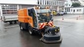 Bild vergr&ouml;&szlig;ern: Kehrmaschine