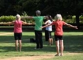 Bild vergr&ouml;&szlig;ern: Sport im Park