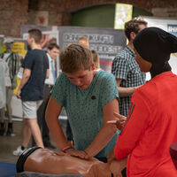Bild vergr&ouml;&szlig;ern: ausbildungsmesse_20180607_lowres-15
