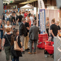 Bild vergr&ouml;&szlig;ern: ausbildungsmesse_20180607_lowres-21