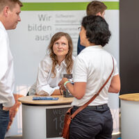 Bild vergr&ouml;&szlig;ern: ausbildungsmesse_20180607_lowres-22
