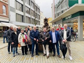 Bild vergr&ouml;&szlig;ern: Gehrenberg offizielle Einweihung