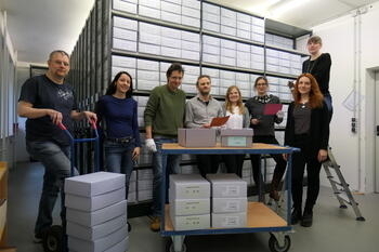 Bild vergr&ouml;&szlig;ern: Das Team des Kommunalarchivs