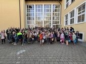 Bild vergr&ouml;&szlig;ern: M�llsammelaktion in Elverdissen mit 190 Kindern