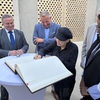 Bild vergr��ern: Goldene Buch: Katharina Thalbach