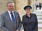 Prominenter Besuch zur AFaM Er�ffnung