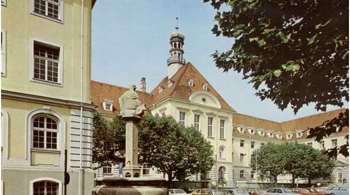 100 Jahre Rathaus, ein historischer �berblick